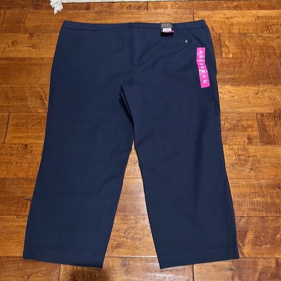 Banana Republic Ladies' Slim-Straight Pant - Picture 11 of 12